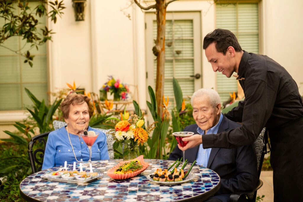 residents enjoying dining services