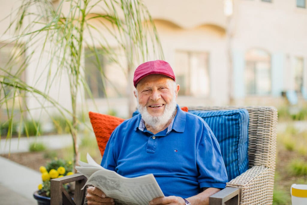 What to Do When a Parent Has Dementia: A Guide for Families This Father’s Day